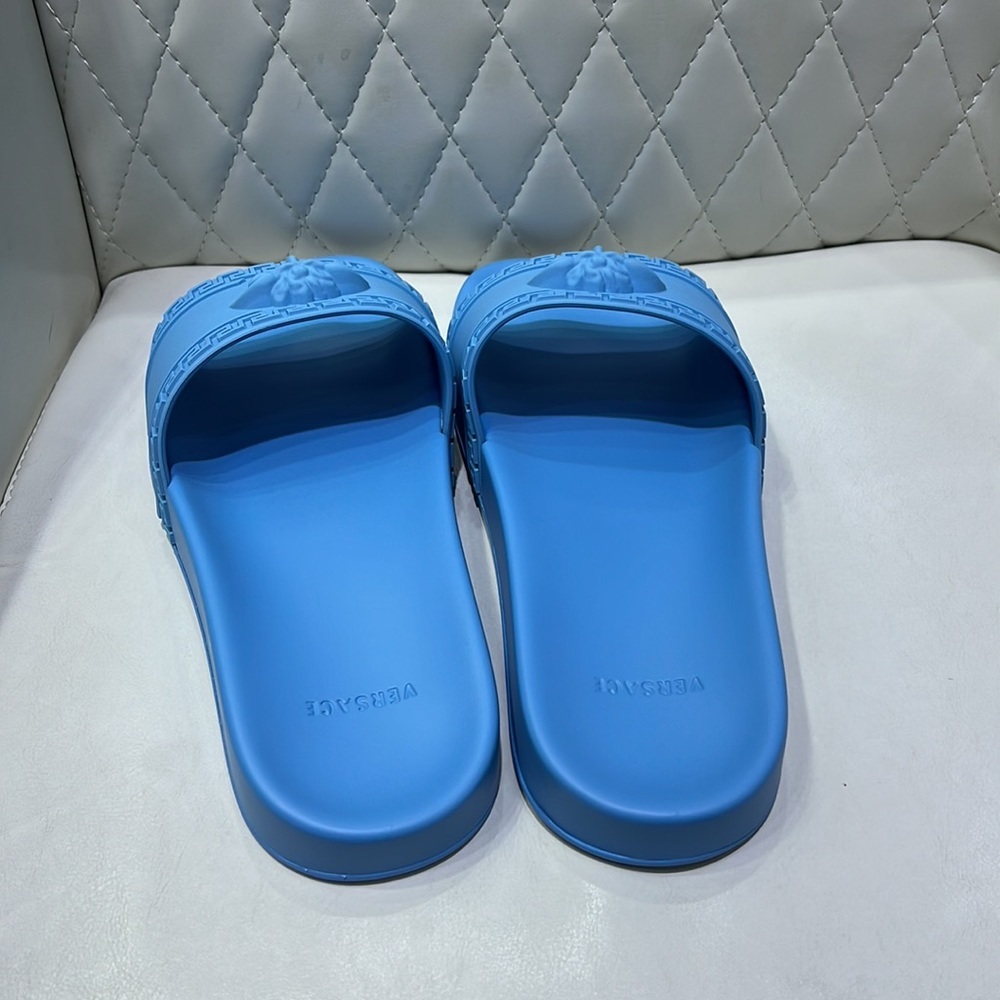 Versace men’s La medusa logo pool slides NEW - Picture 4 of 6